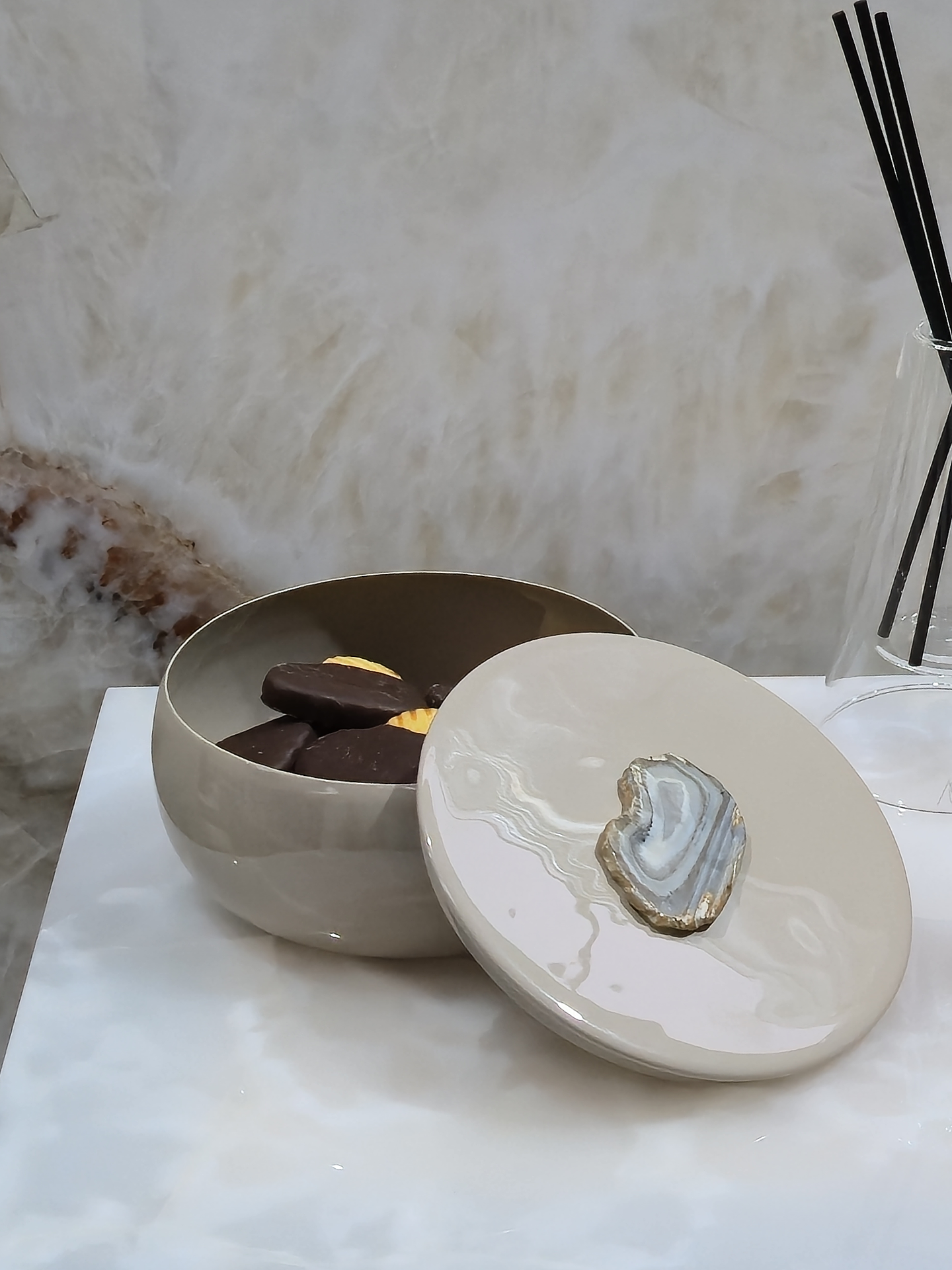 Bomboneira Metal Lacado - Elyra 4