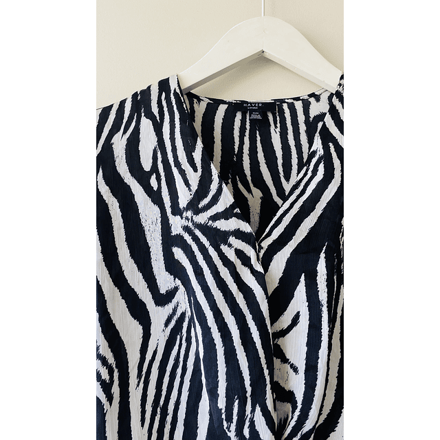 Blusa Crop Print Talla M  5