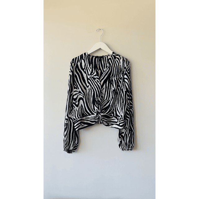 Blusa Crop Print Talla M  6