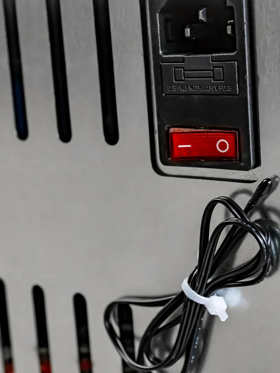 Estufa a Pellet P2000 Burdeo 8