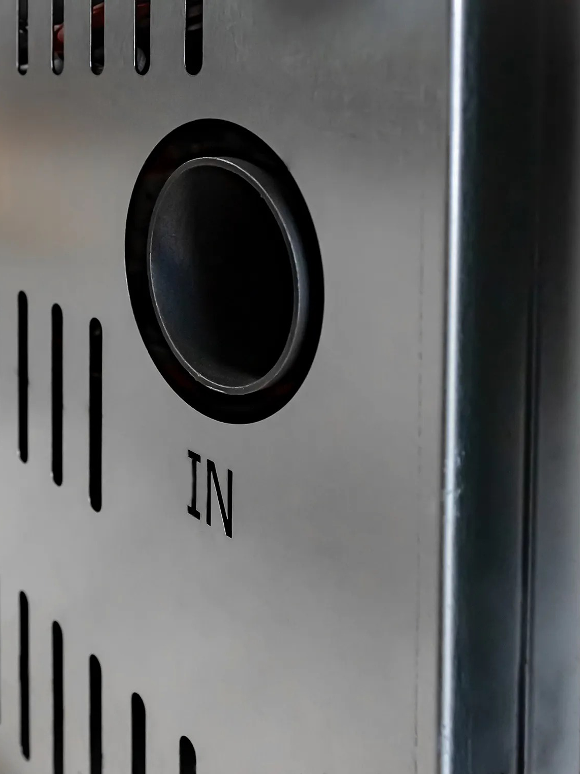 Estufa a Pellet P2000 Burdeo 9