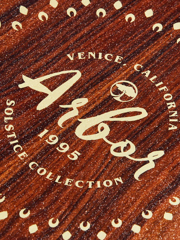 Solstice Cucharon Artist 32