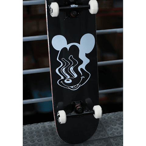 Pro Mickey Mad Black 8.0"