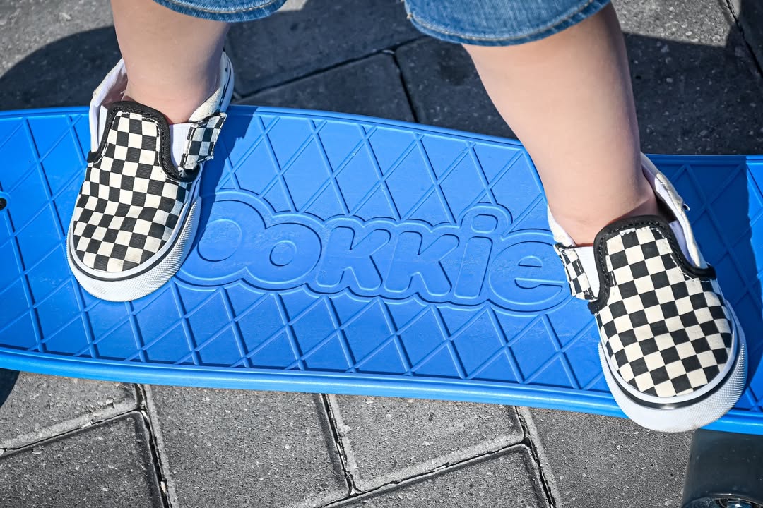 Ookkie Skateboard Blue 7