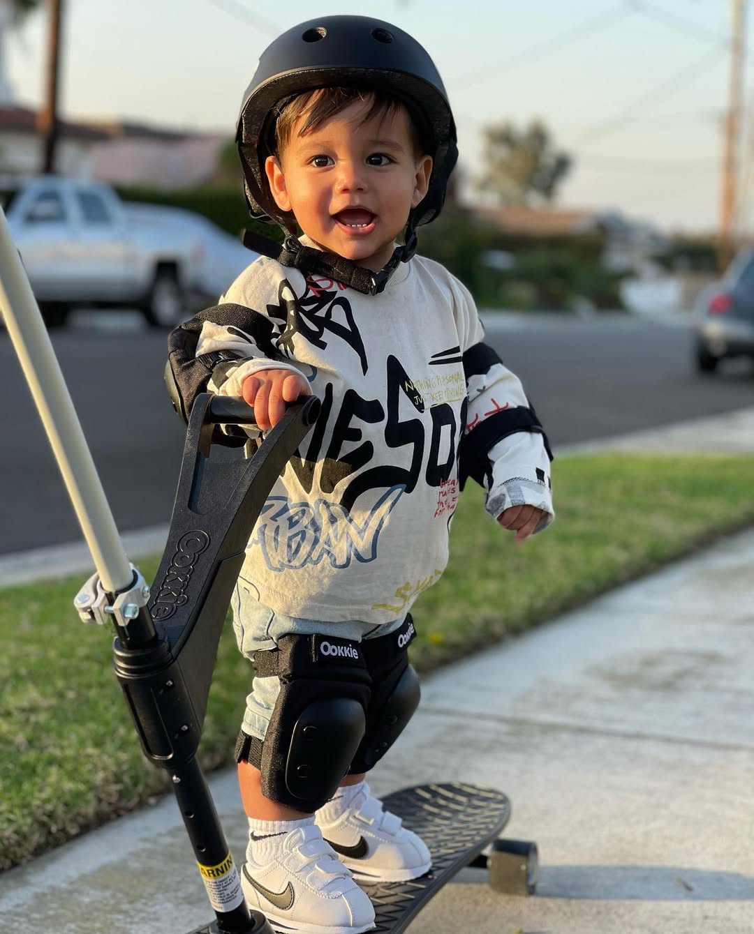 Ookkie Skateboard Black 9