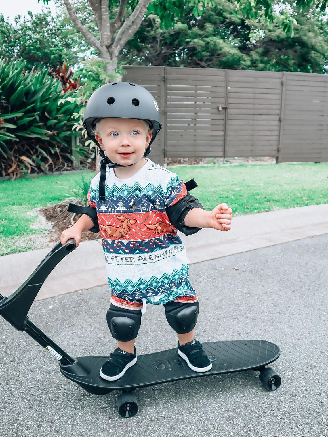 Ookkie Skateboard Black 12