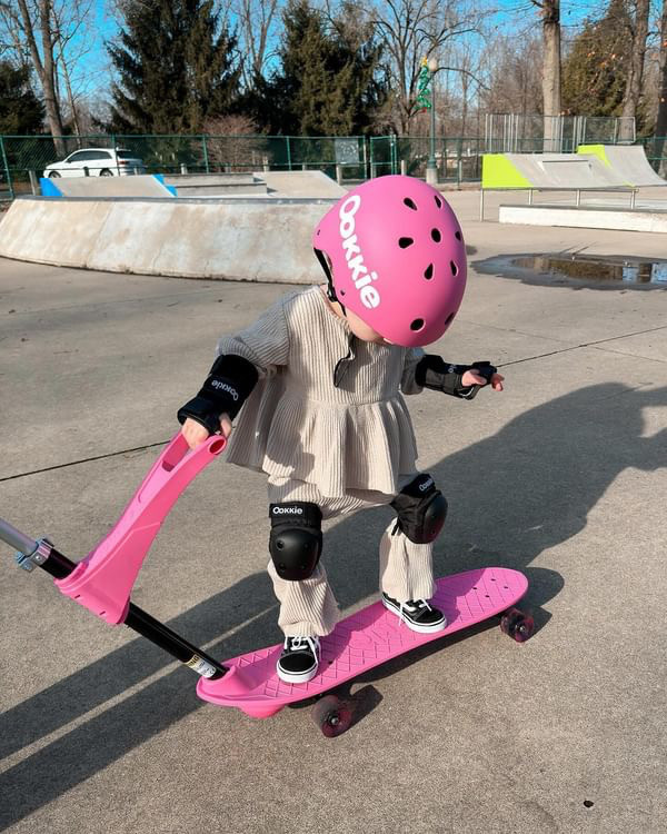 Ookkie Skateboard Pink 7