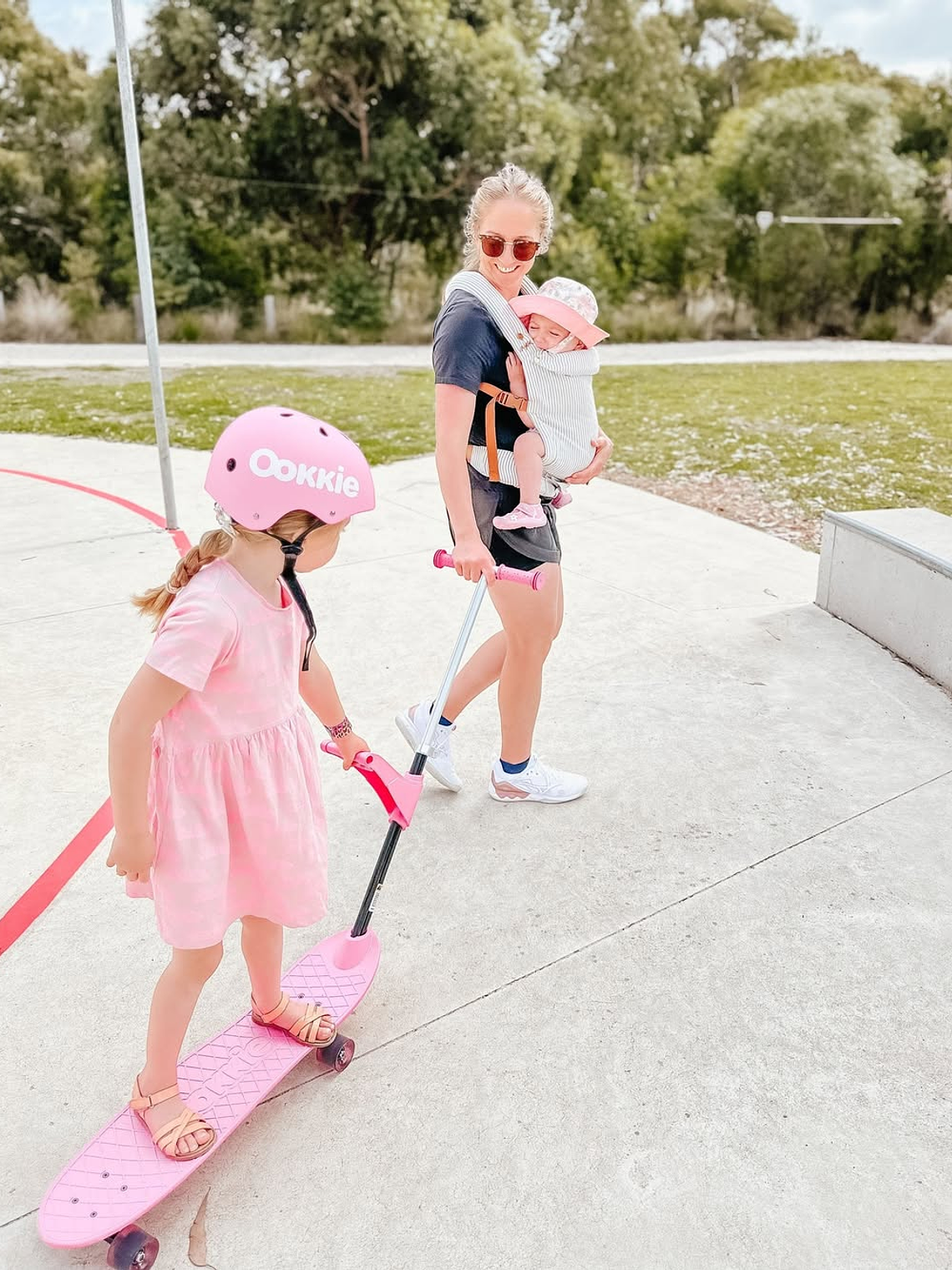 Ookkie Skateboard Pink 8