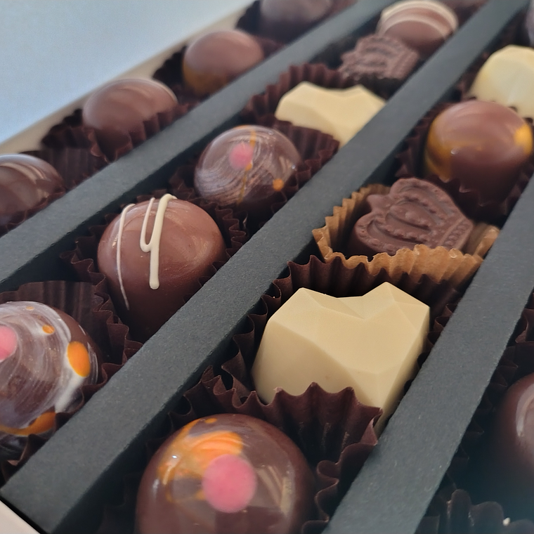 Caja 230 g -18 bombones 1