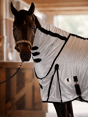 Capa Protectora Contra Insectos con Cuello Desmontable