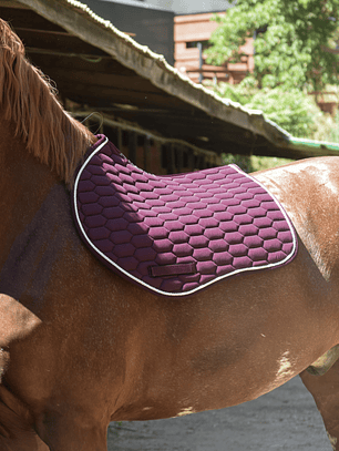 Mandil de Salto Burdeo con Cordón Blanco