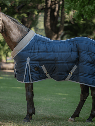 Capa de Pesebrera Ripstop 600D 400 g con Cuello de Polar | Aldani