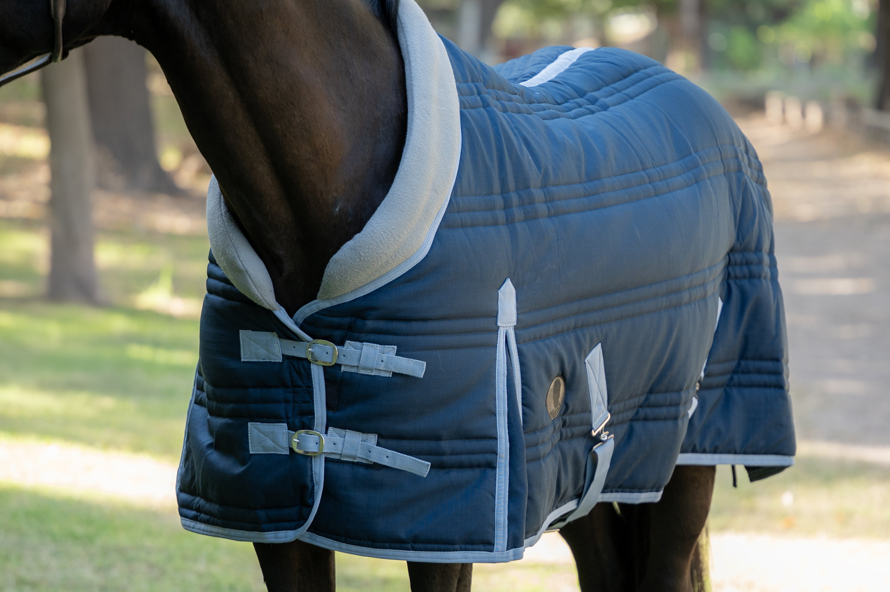 Capa de Pesebrera Ripstop 600D 400 g con Cuello de Polar | Aldani 2