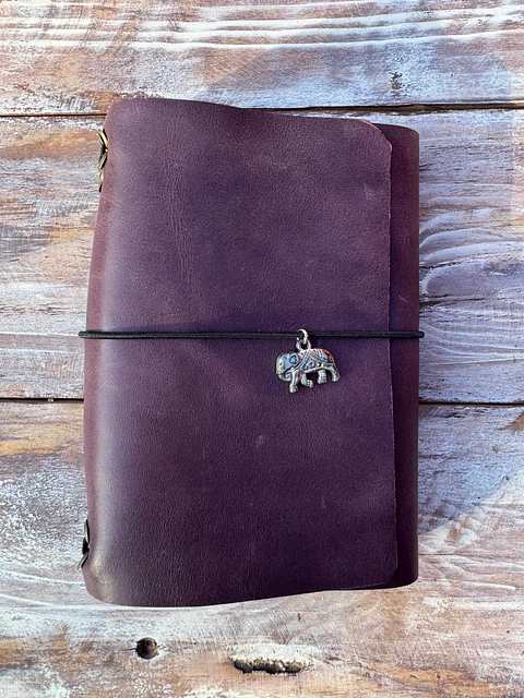 Journal Tamaño A6 (10,5 x 14,8 cm) + 3 Libretas Incluidas