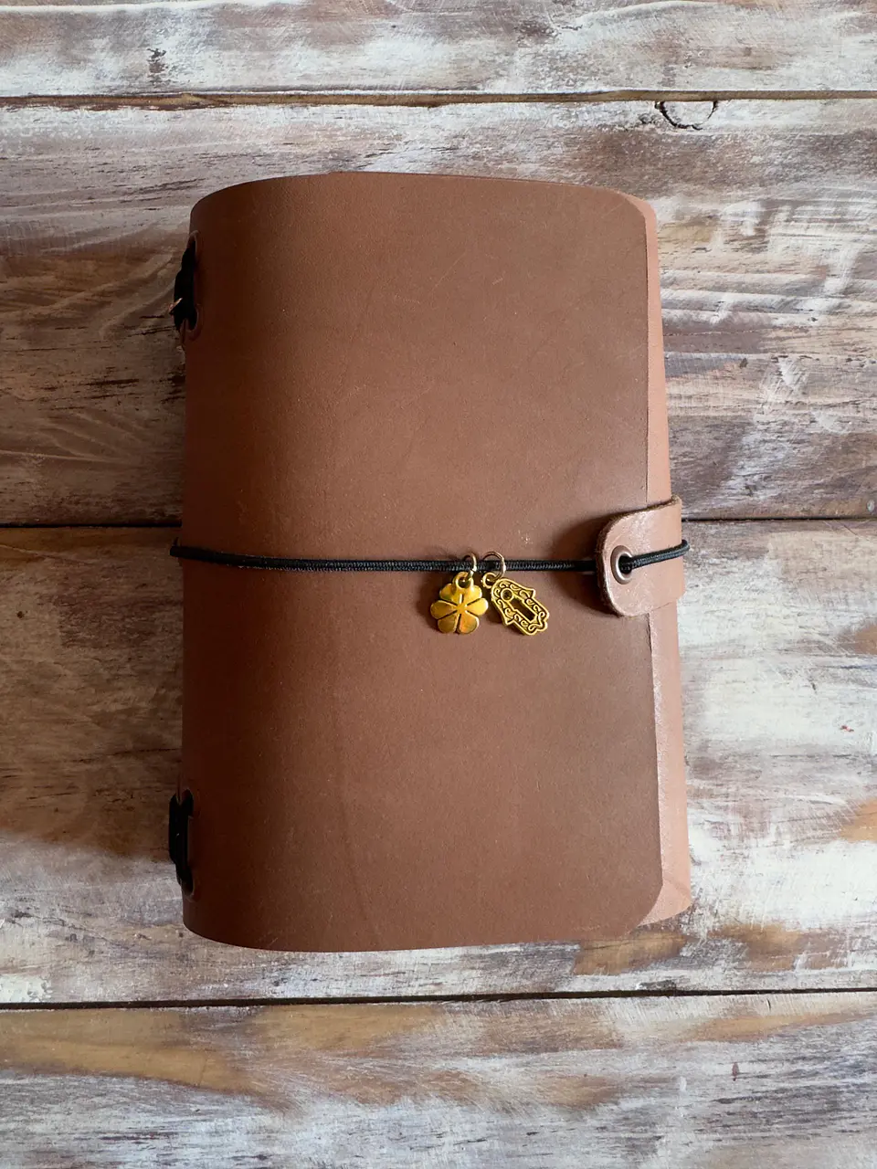 Journal Tamaño A6 (10,5 x 14,8 cm) + 3 Libretas Incluidas 13