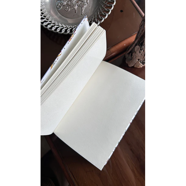 Cuaderno Tapa dura -  Art Journal Floral - Hojas Ahuesadas Lisas 5