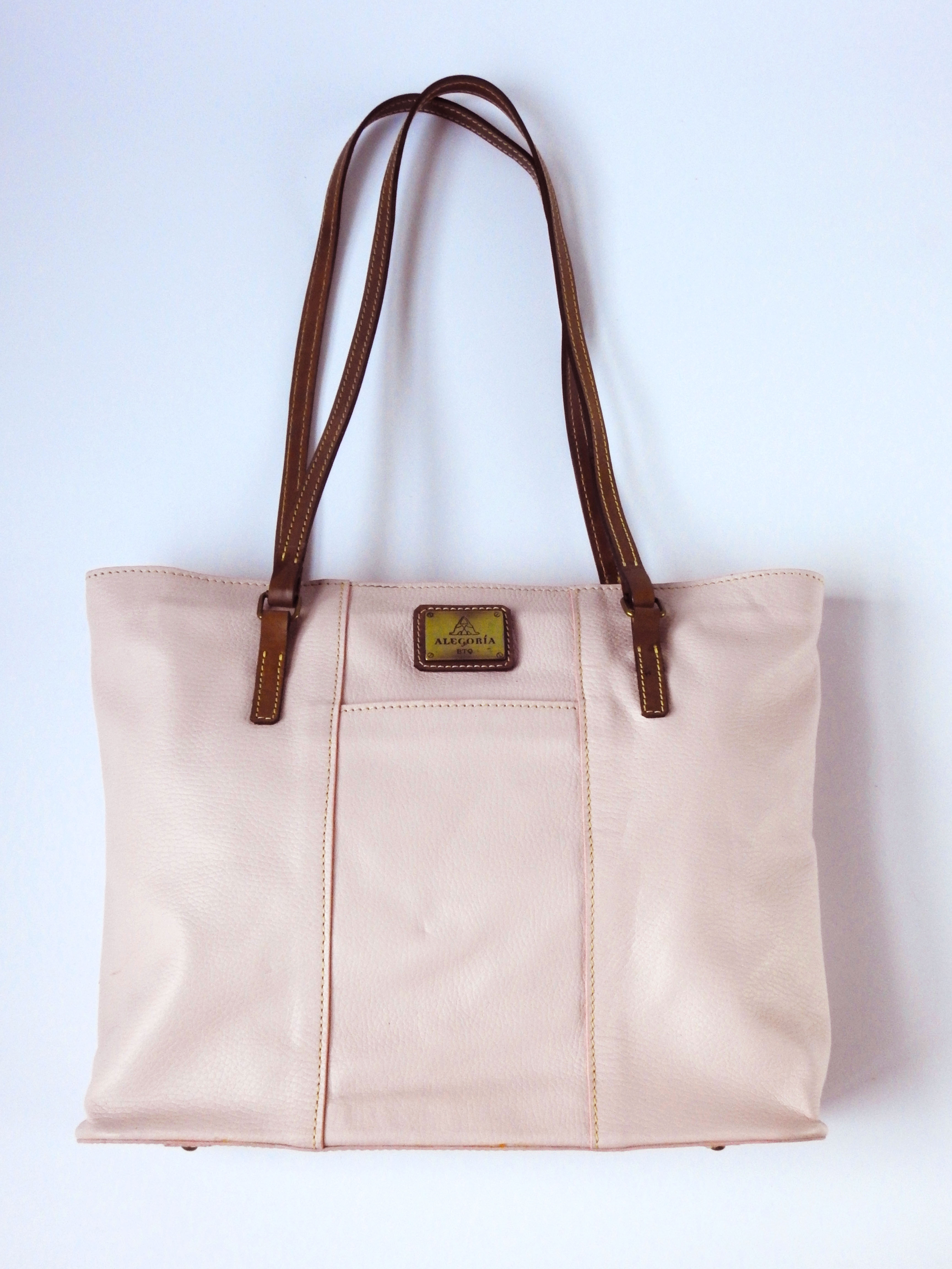 Cartera cuero rosa modelo Anto