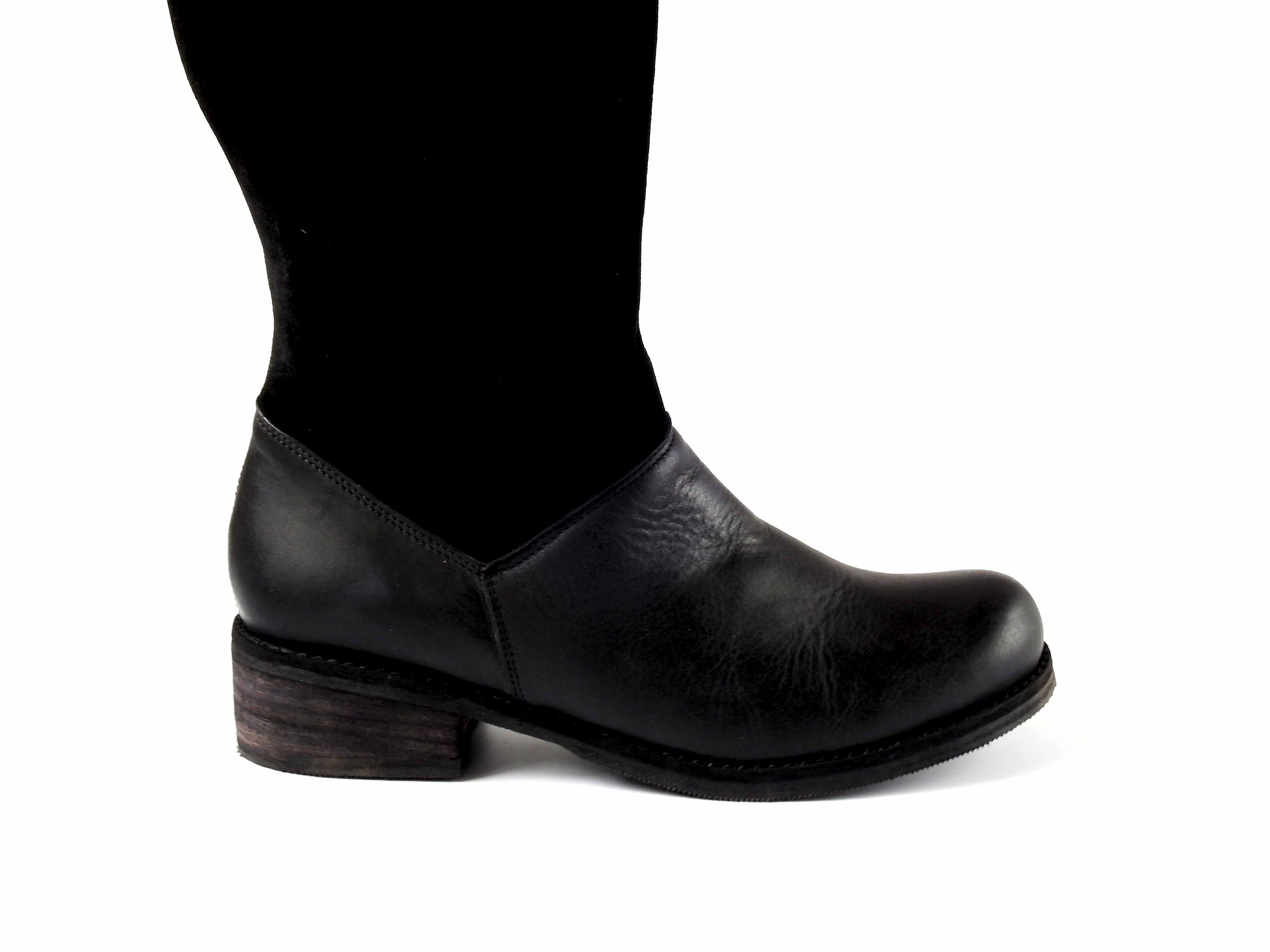 Bota cuero y reno negra