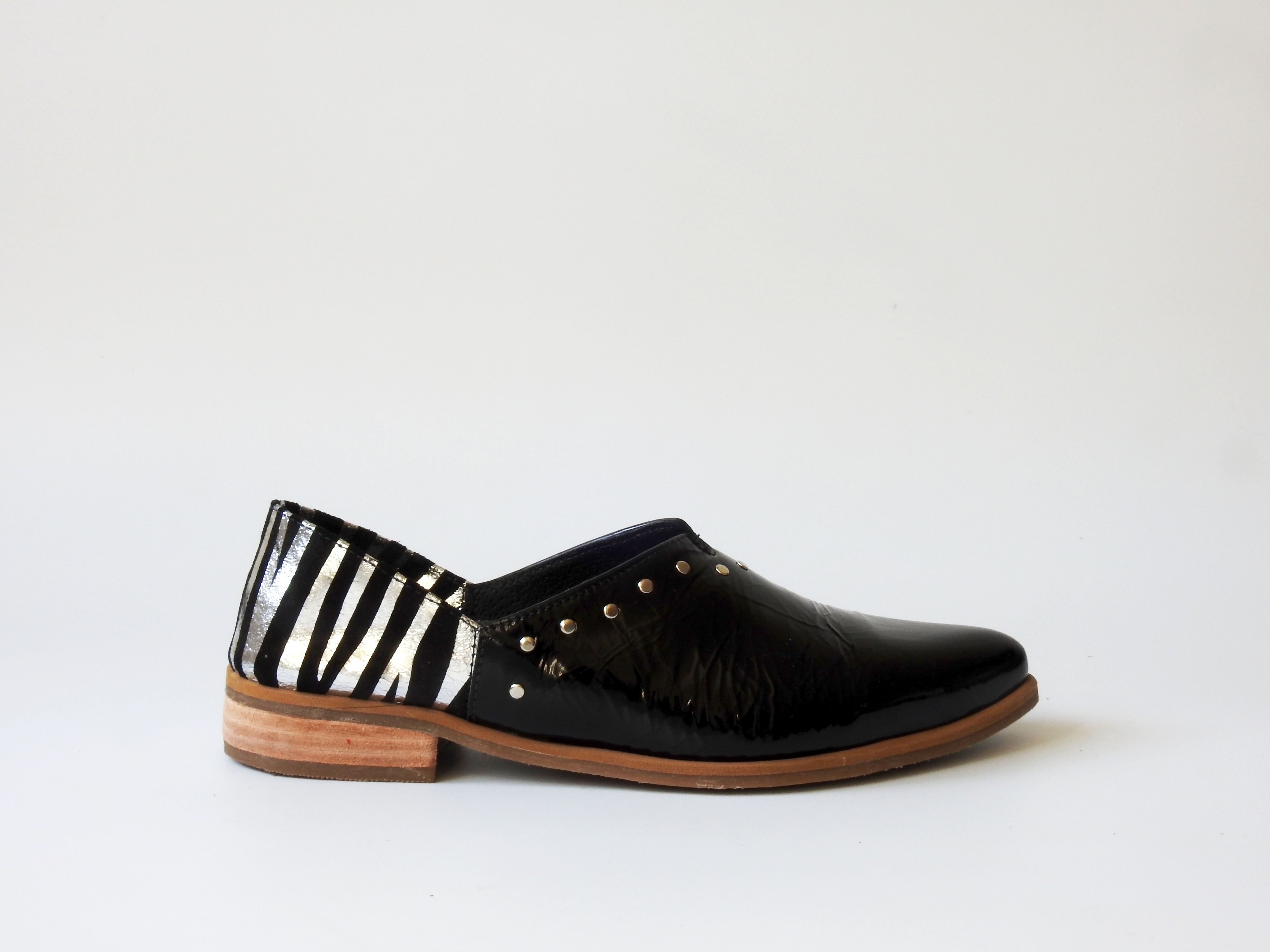 100 Negro Cuero Cebra
