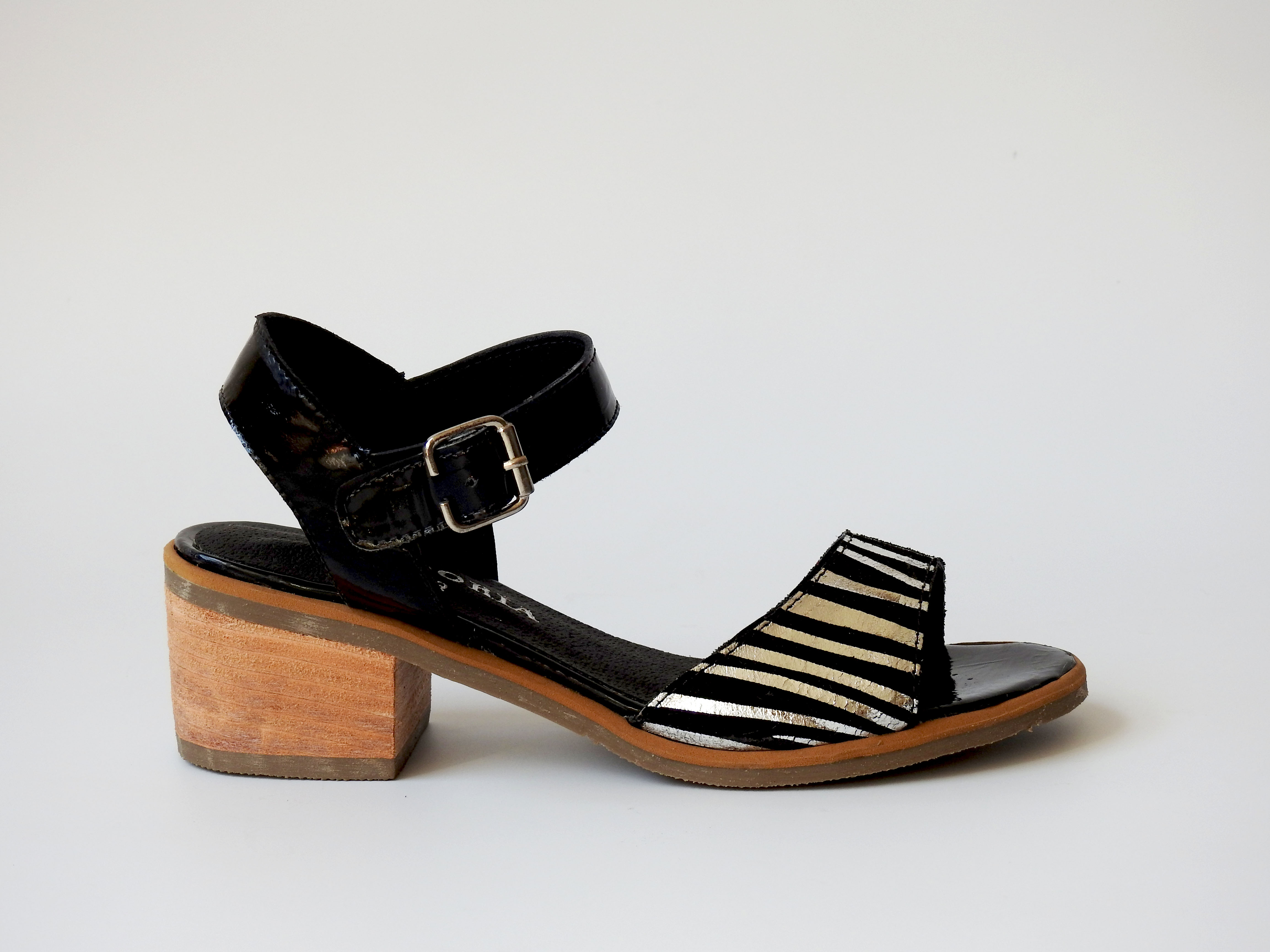 Sandalia Negra Cuero Palm by AC
