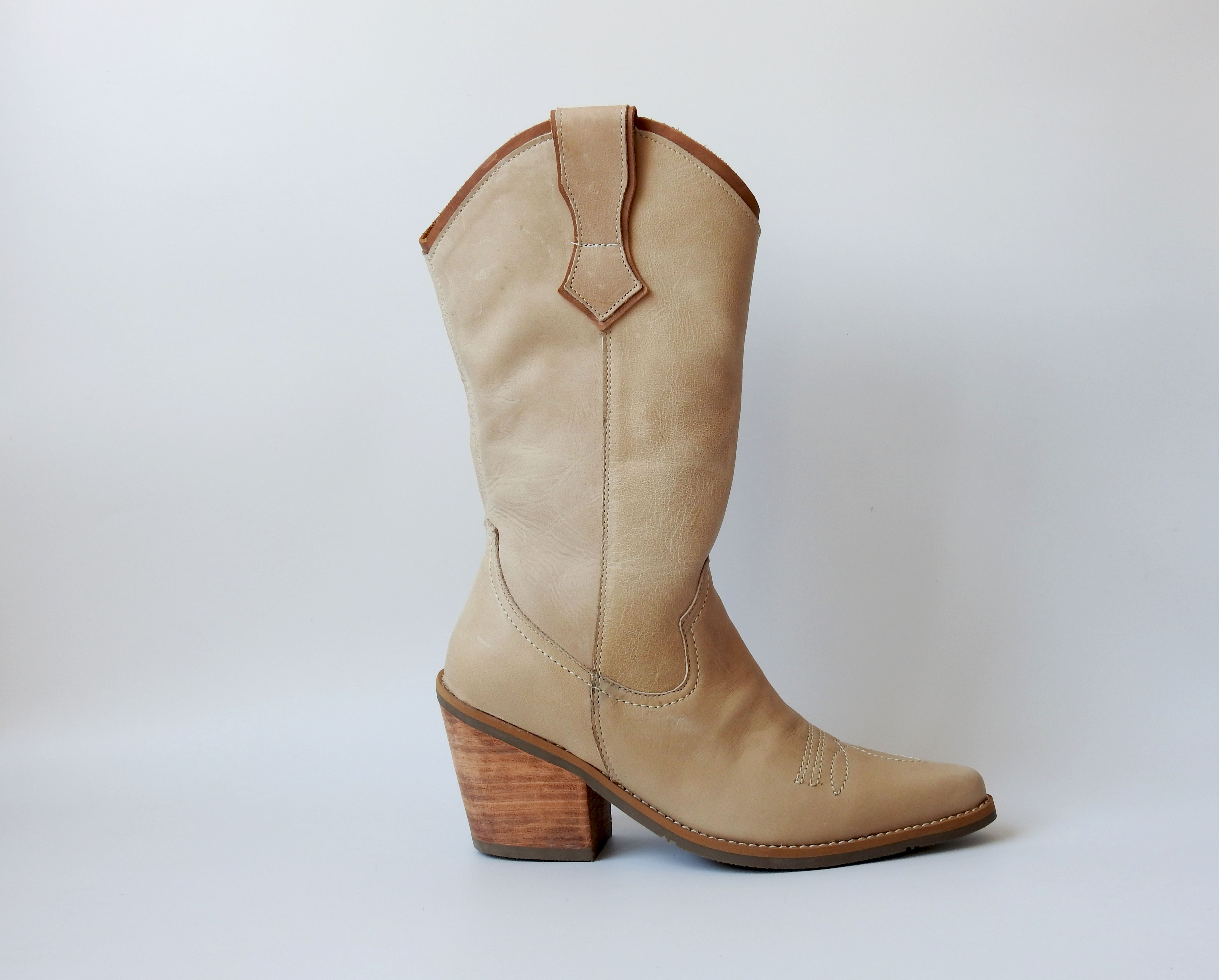 Bota Western cuero Beige