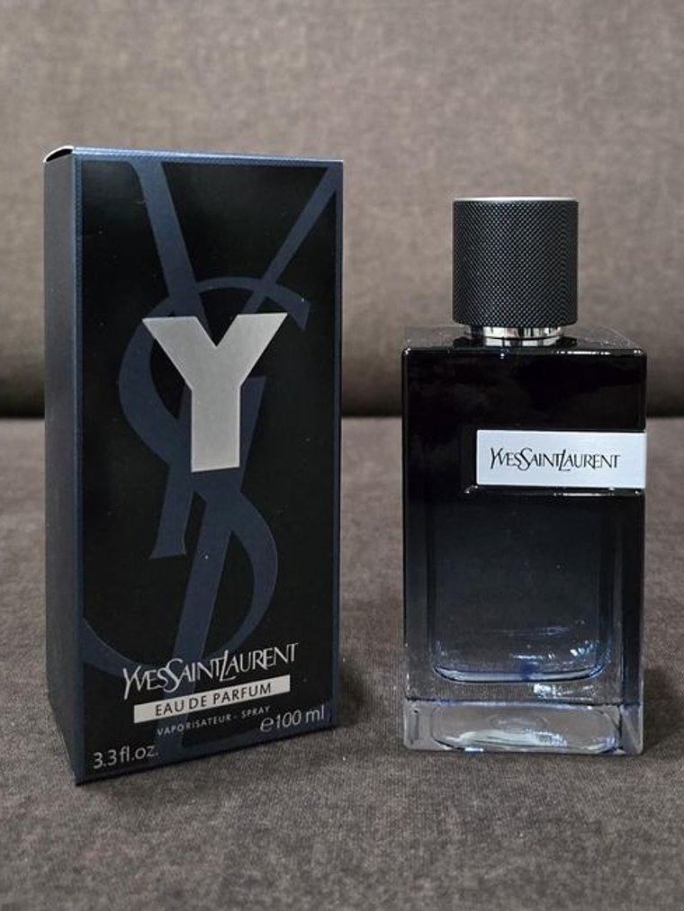 YVEST SAINT LAURENT 2