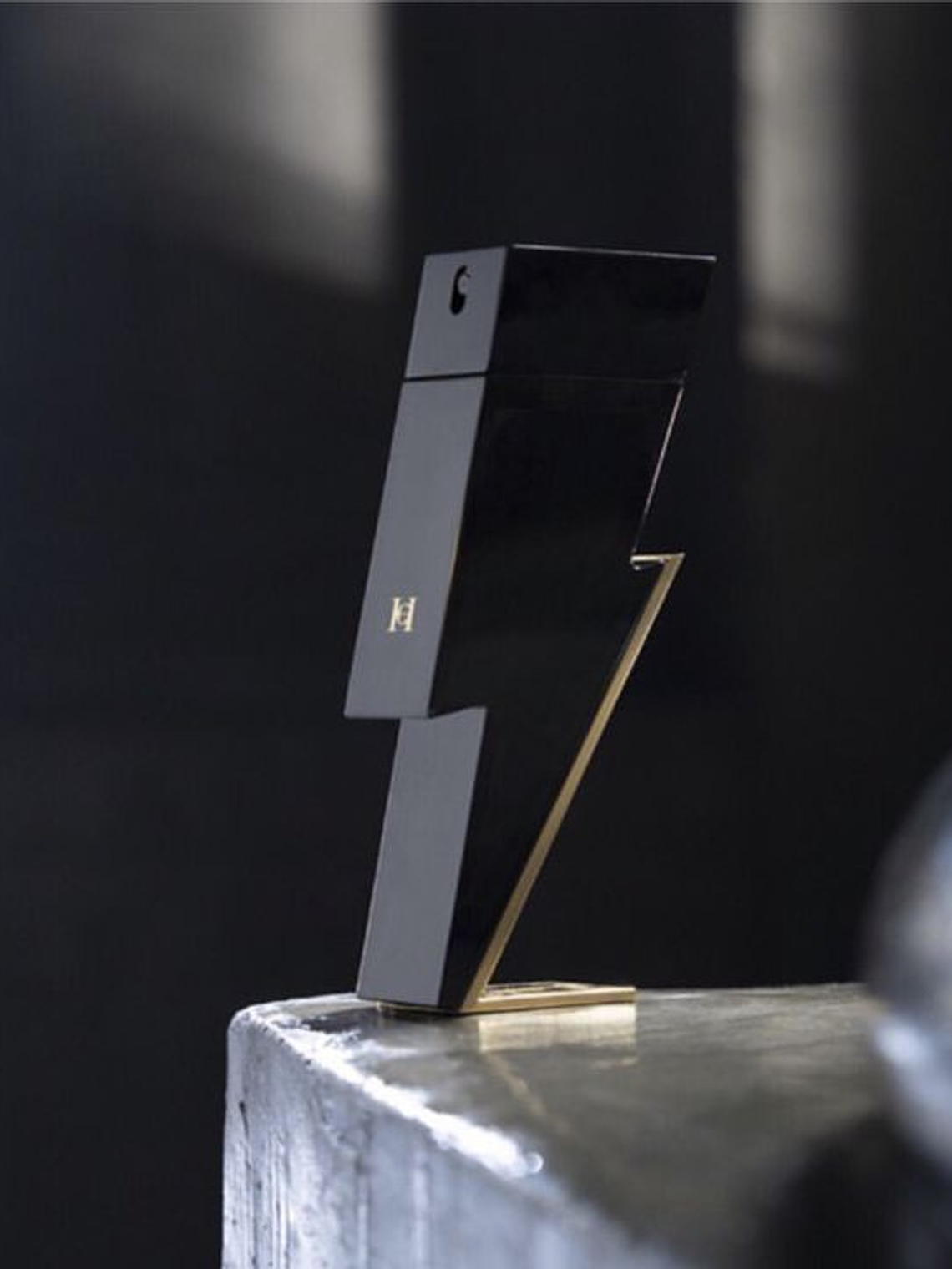 BAD BOY CAROLINA HERRERA 3