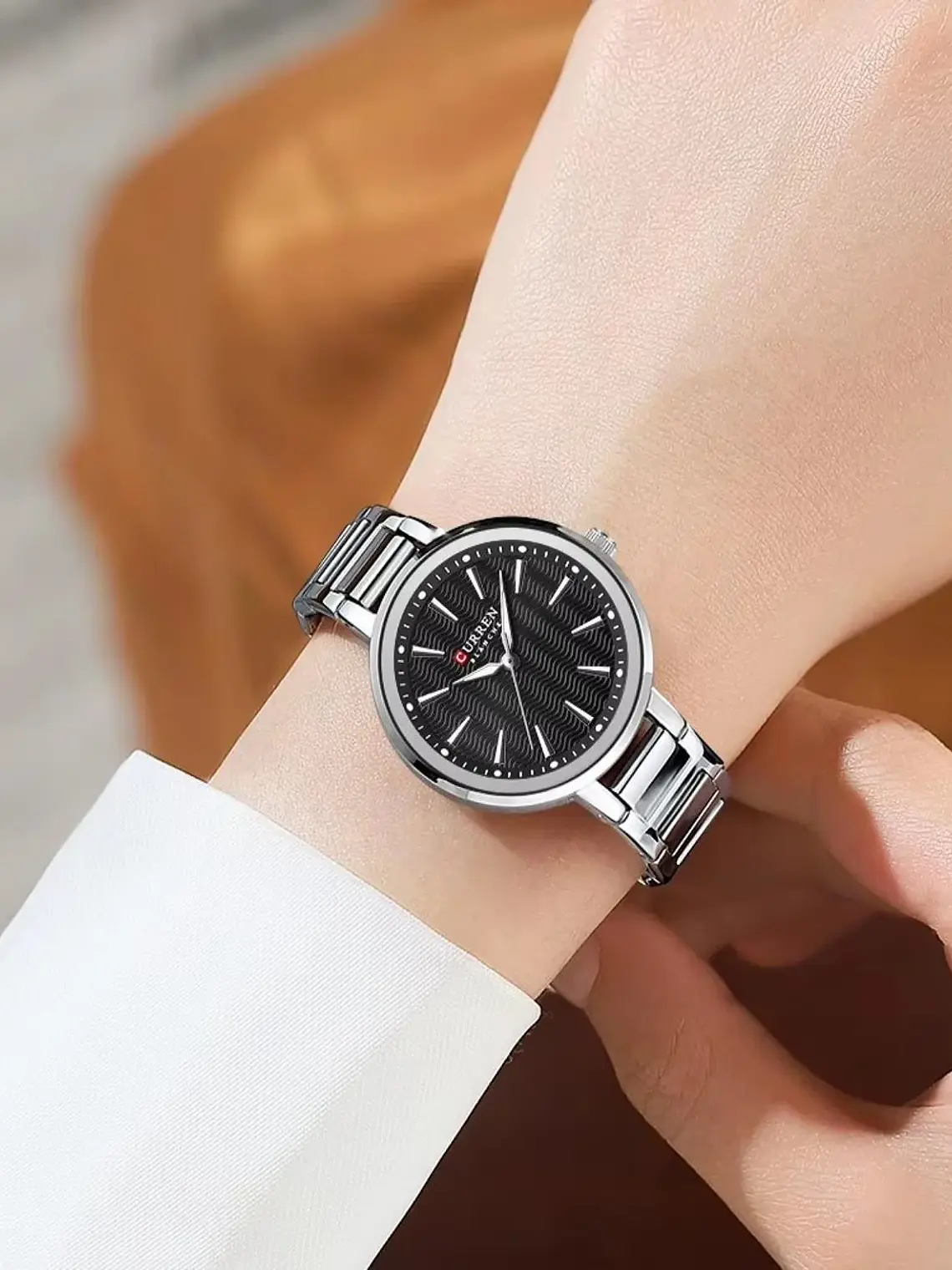 reloj curren 9109 Elegancia Moderna y Estilo Sofisticado 2