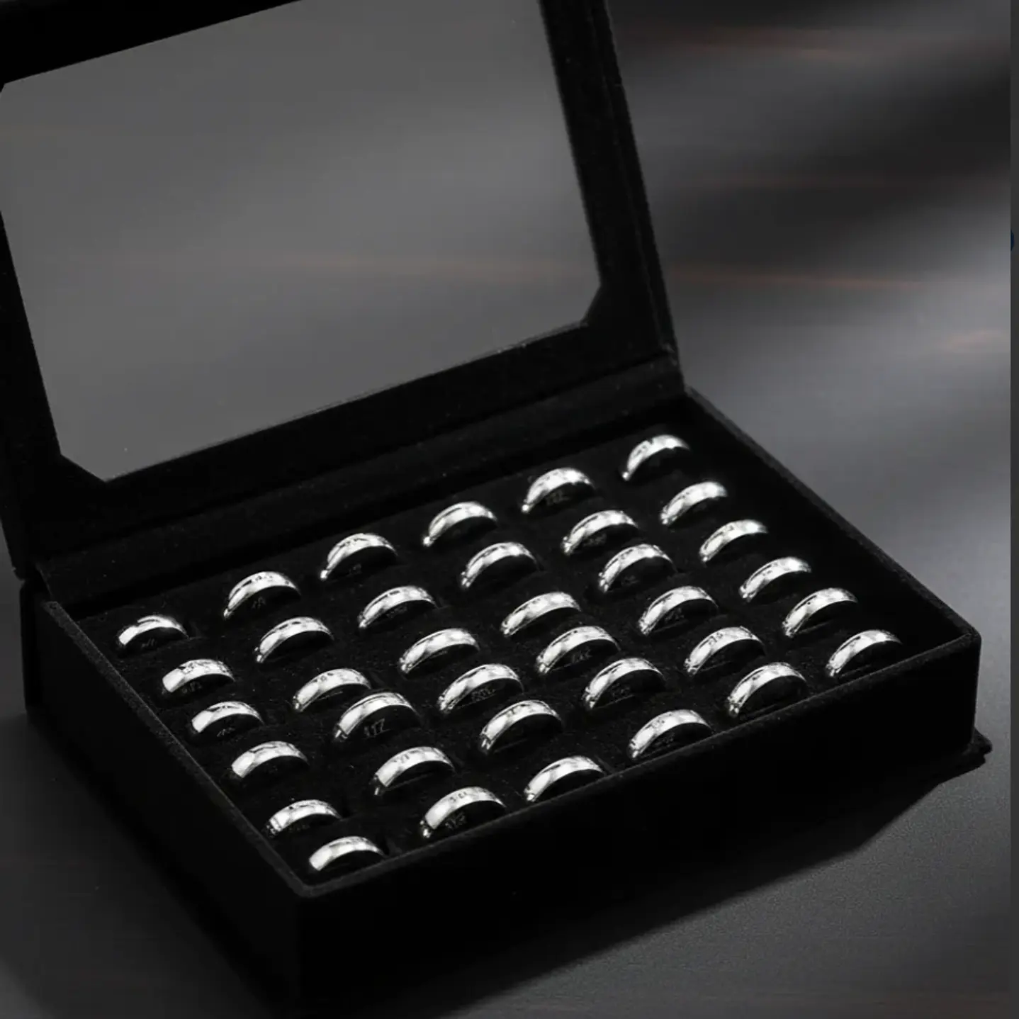 Caja Anillos Ilusión 8mm Acero Platea 36 Unds Med #17 Al #22 9