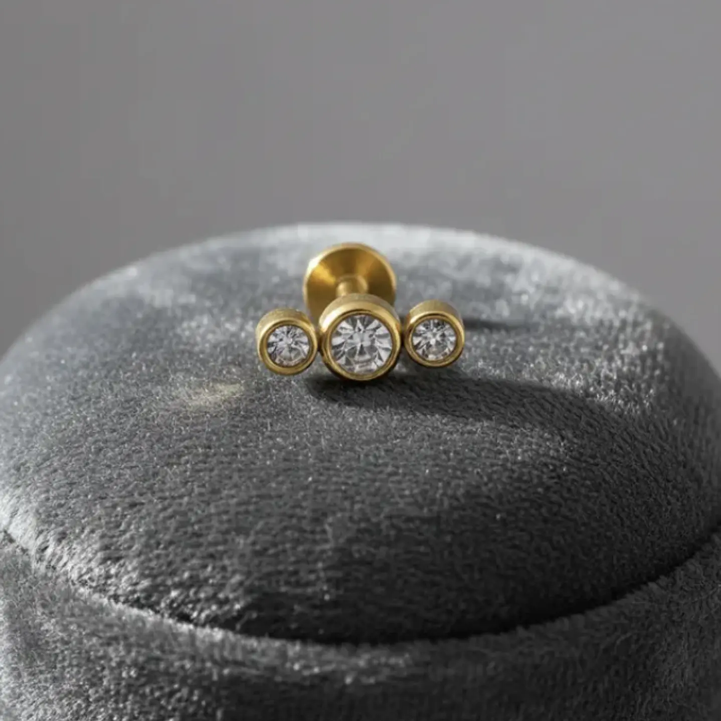 Piercing Lbjmbgd03a Helix Con 3 Piedras Color Dorad 316l 1un 5