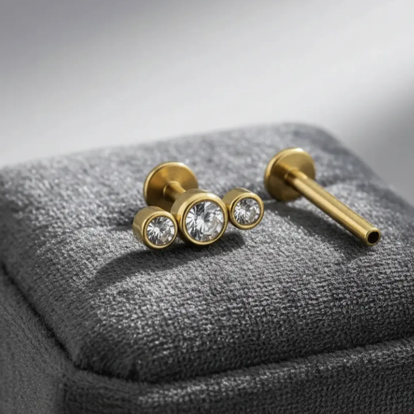 Piercing Lbjmbgd03a Helix Con 3 Piedras Color Dorad 316l 1un 4