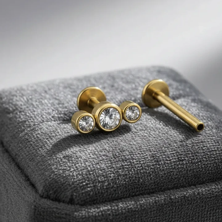 Piercing Lbjmbgd03a Helix Con 3 Piedras Color Dorad 316l 1un 4