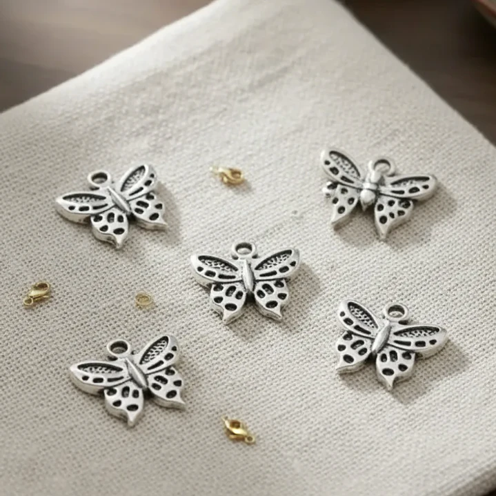Dijes Chiche Bisutería Pack 50 Unds Modelo Mariposa Ch46 2
