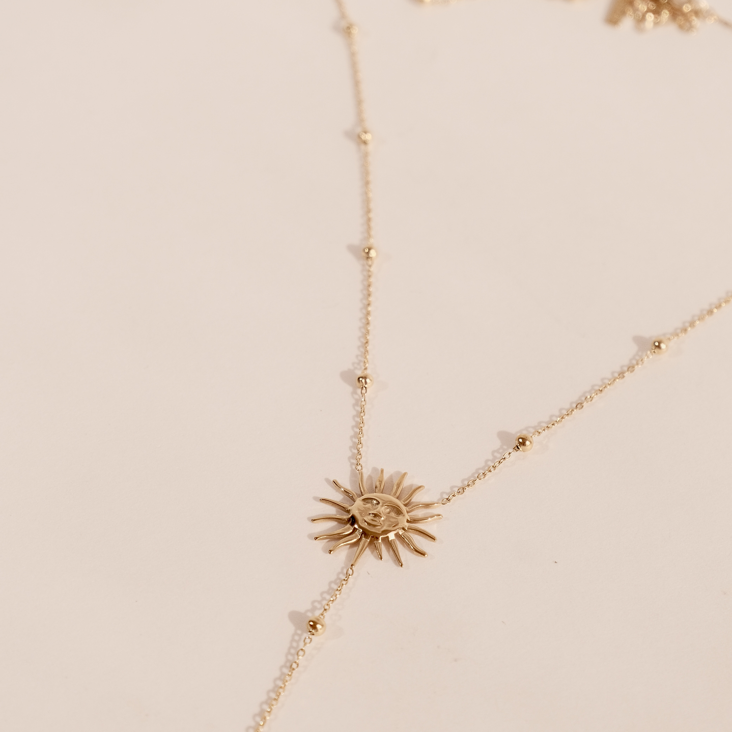 Cadena Solar Dorada (NUEVO) 3