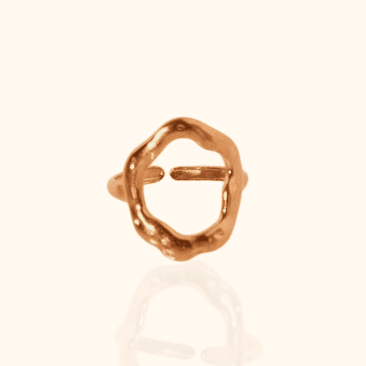 Anillo Abstrato Circular Dorado  1