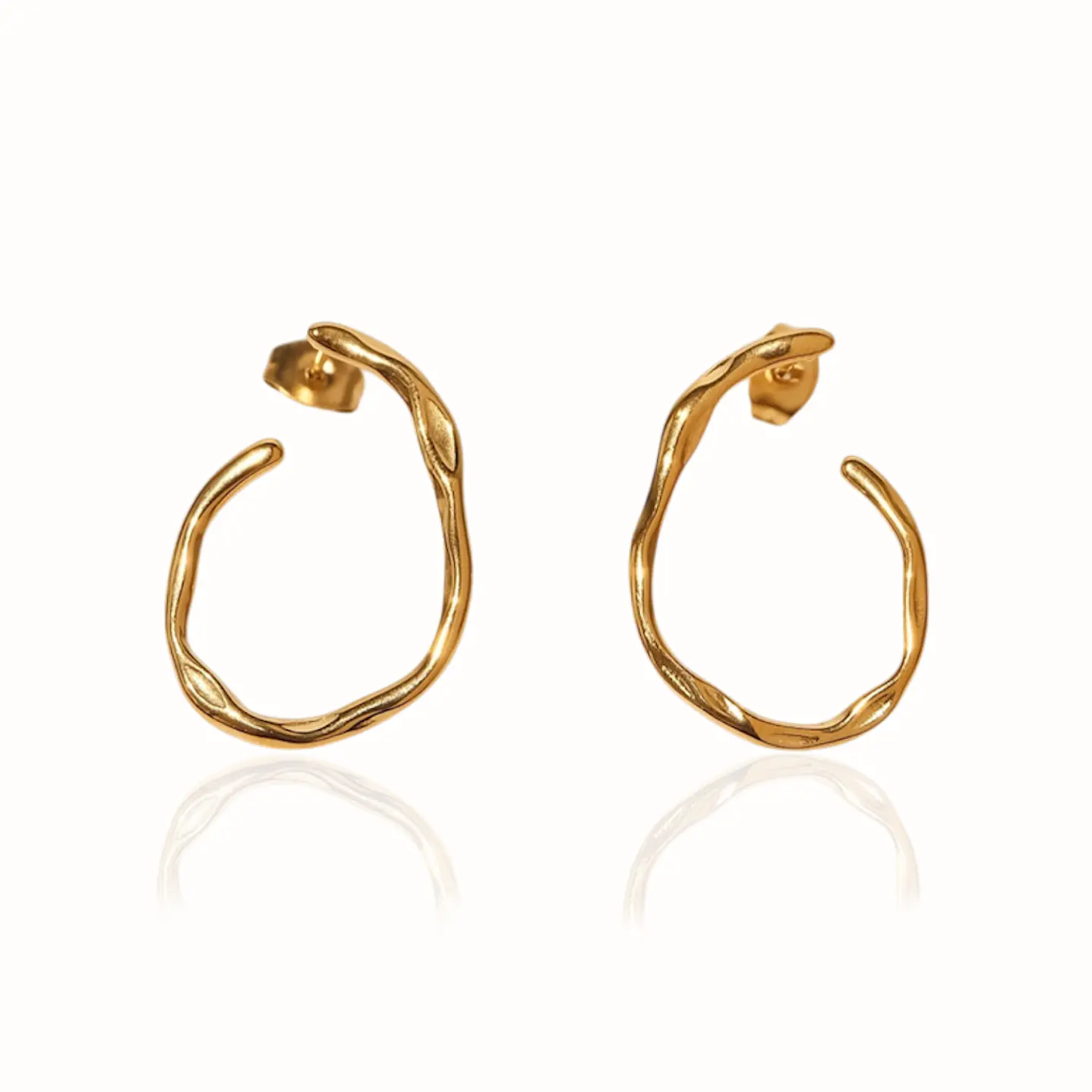 Aretes Enfoque Dorados - A Modo Propio 1