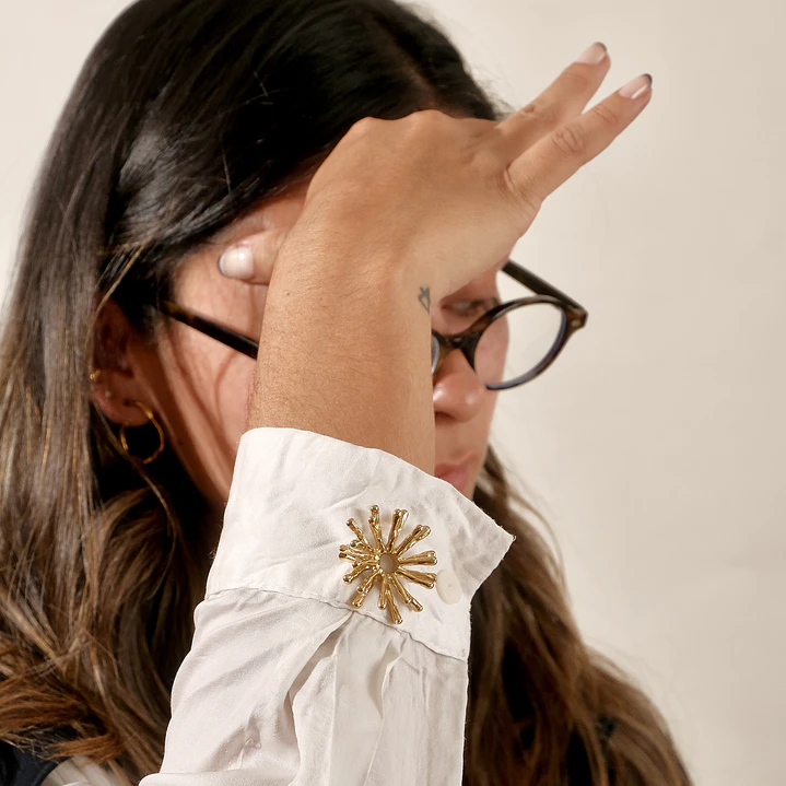 Prendedor A Modo Propio Dorado 2