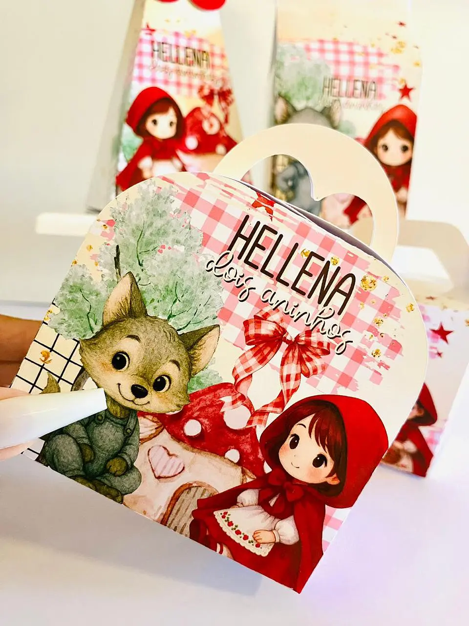 CHAPEUZINHO VERMELHO – Coletiva Festa Pronta 4