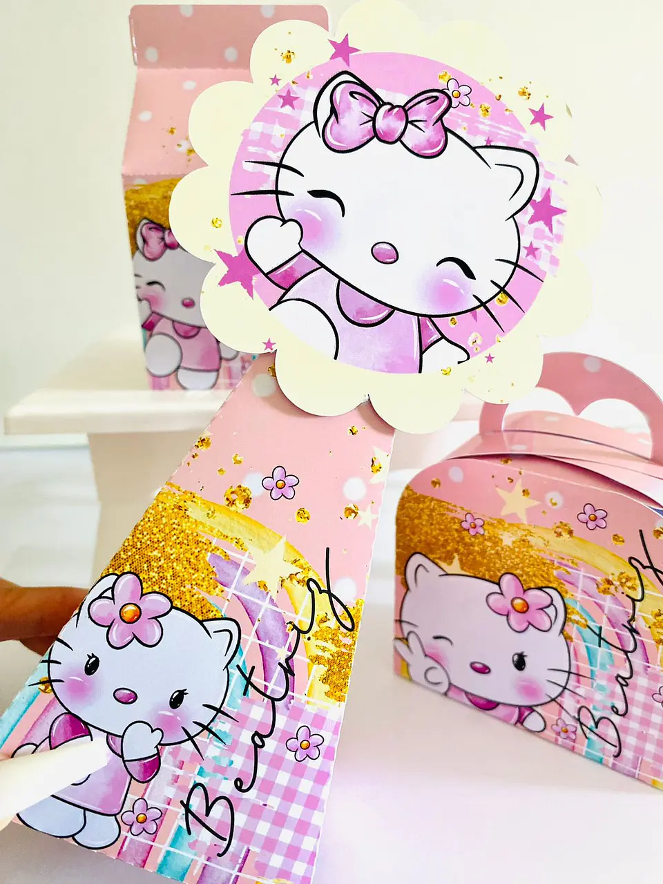 HELLO KITTY – Coletiva Festa Pronta 4