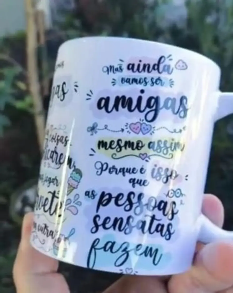 AMIGA MESMO ASSIM – ARTE AVULSA CANECA 1