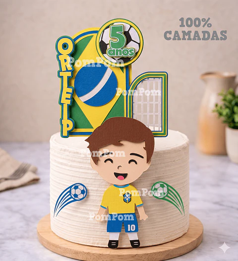 Menino Copa Brasil Futebol Topo de Bolo