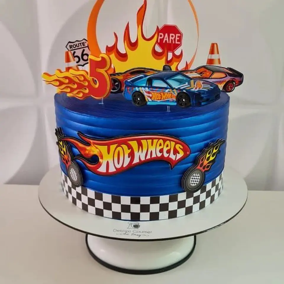Hotweels com Pista Topo de Bolo Arquivo Digital 1