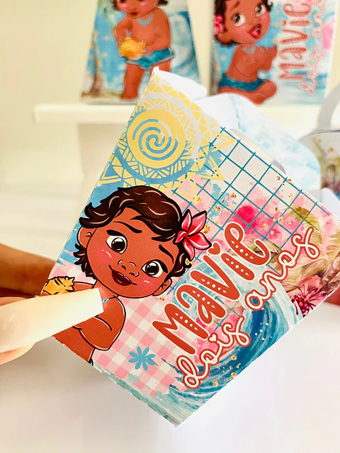 MOANA – Coletiva Festa Pronta