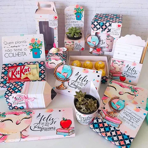 Arquivo de Corte Kit Coruja Professora Feminina