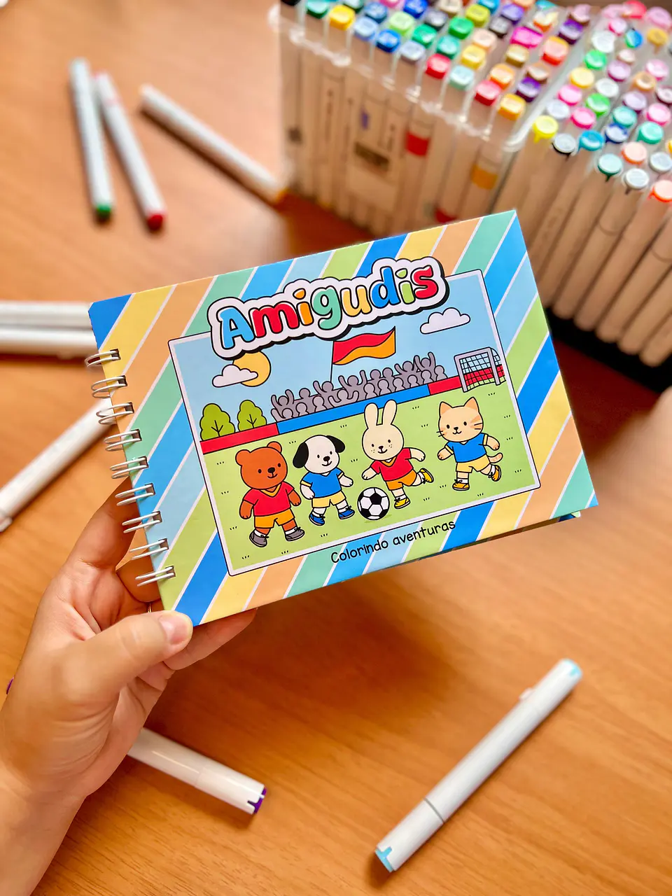 Arquivo Digital Livro de Colorir Amigudes Menino 3