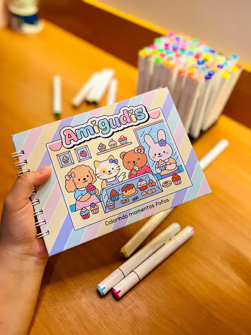 Arquivo Digital Livro de Colorir Amigudes Menina 3