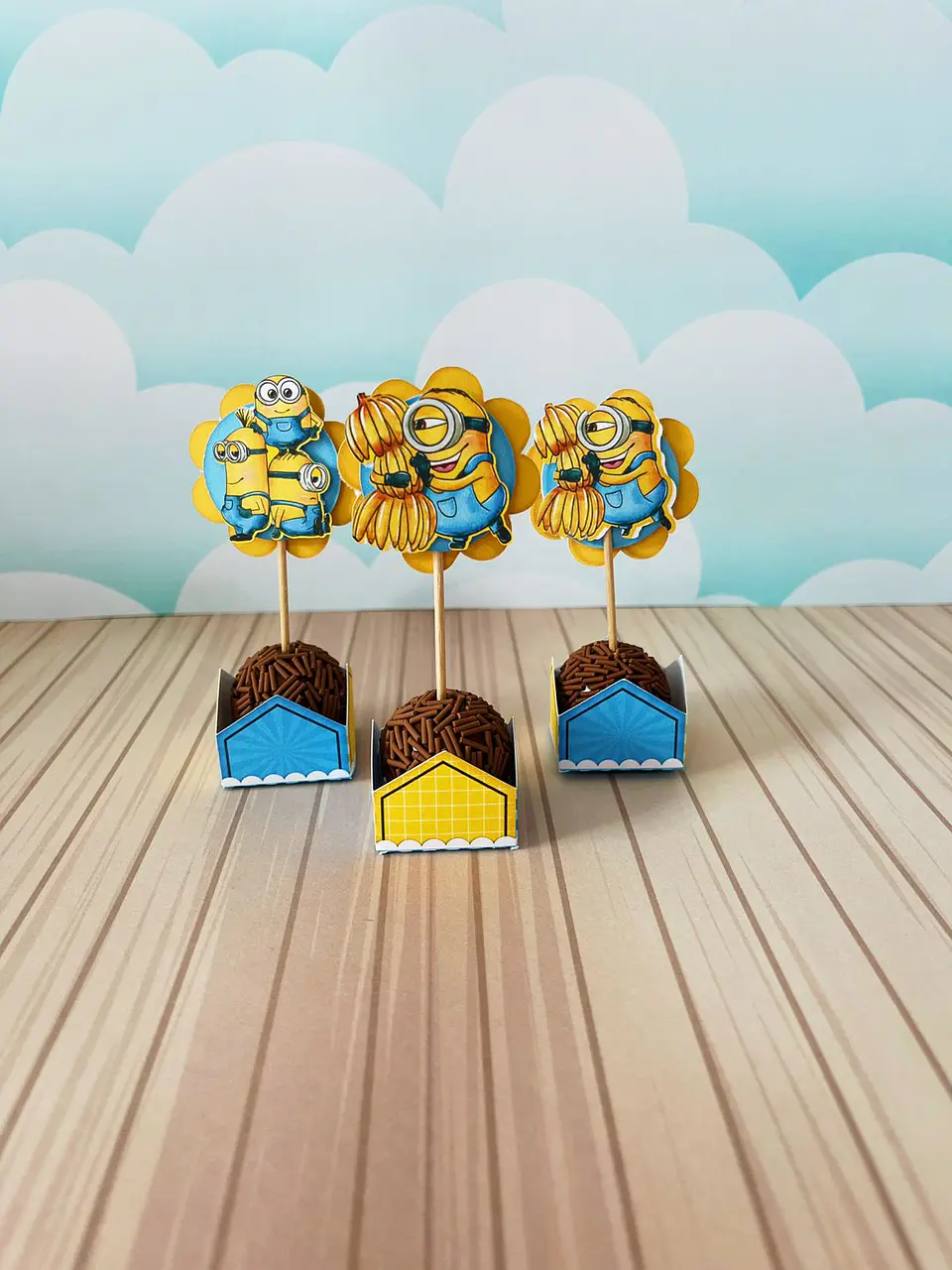 Arquivo de Corte Kit Festa Minions 6