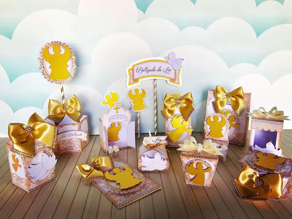 Kit Batizado Dourado Arquivo de corte 1