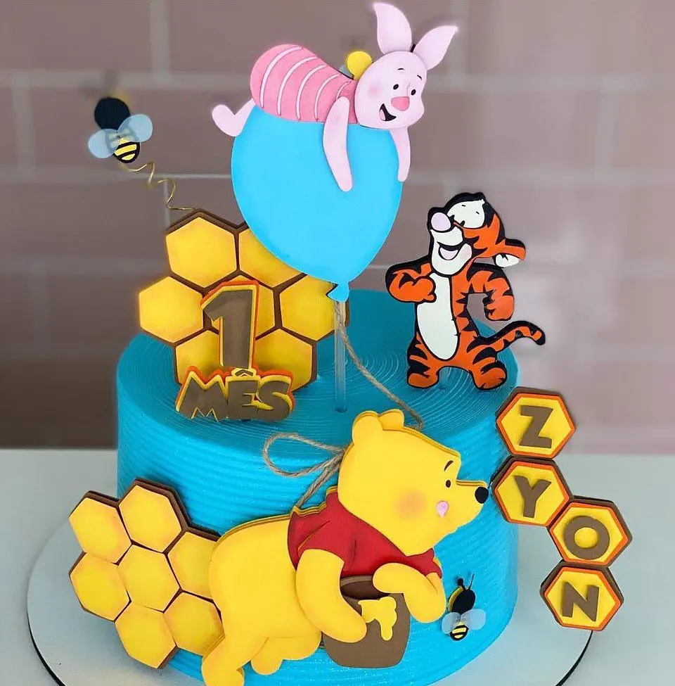 Arquivo de Corte Topo de Bolo Ursinho Pooh 1