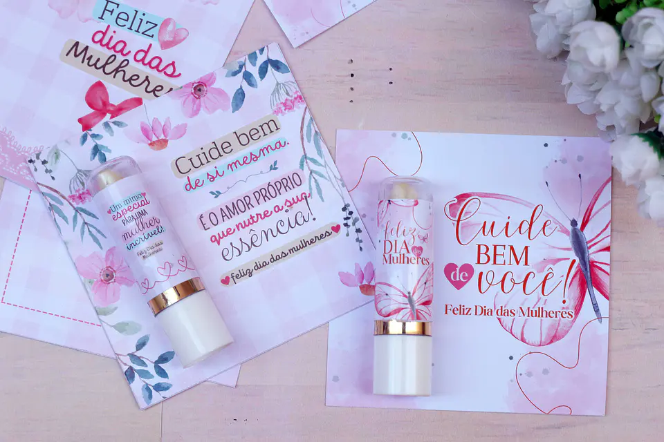 Card Quadrada para Manteiga de Cacau Dia das Mulheres 1